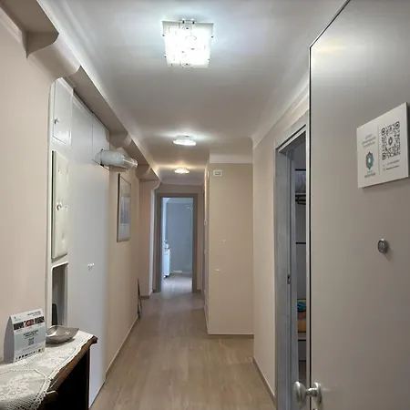 Maison Aurora - Reception Apartment Triest